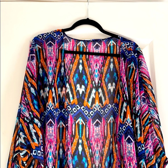 Multicolored shawl